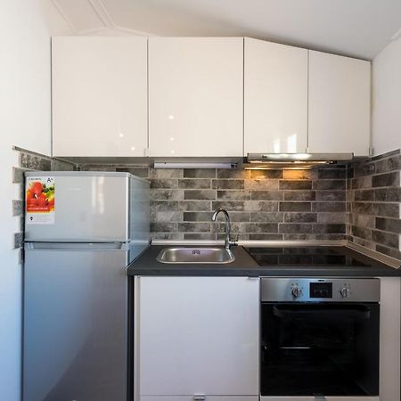 Corfu Downtown Suites Екстер'єр фото