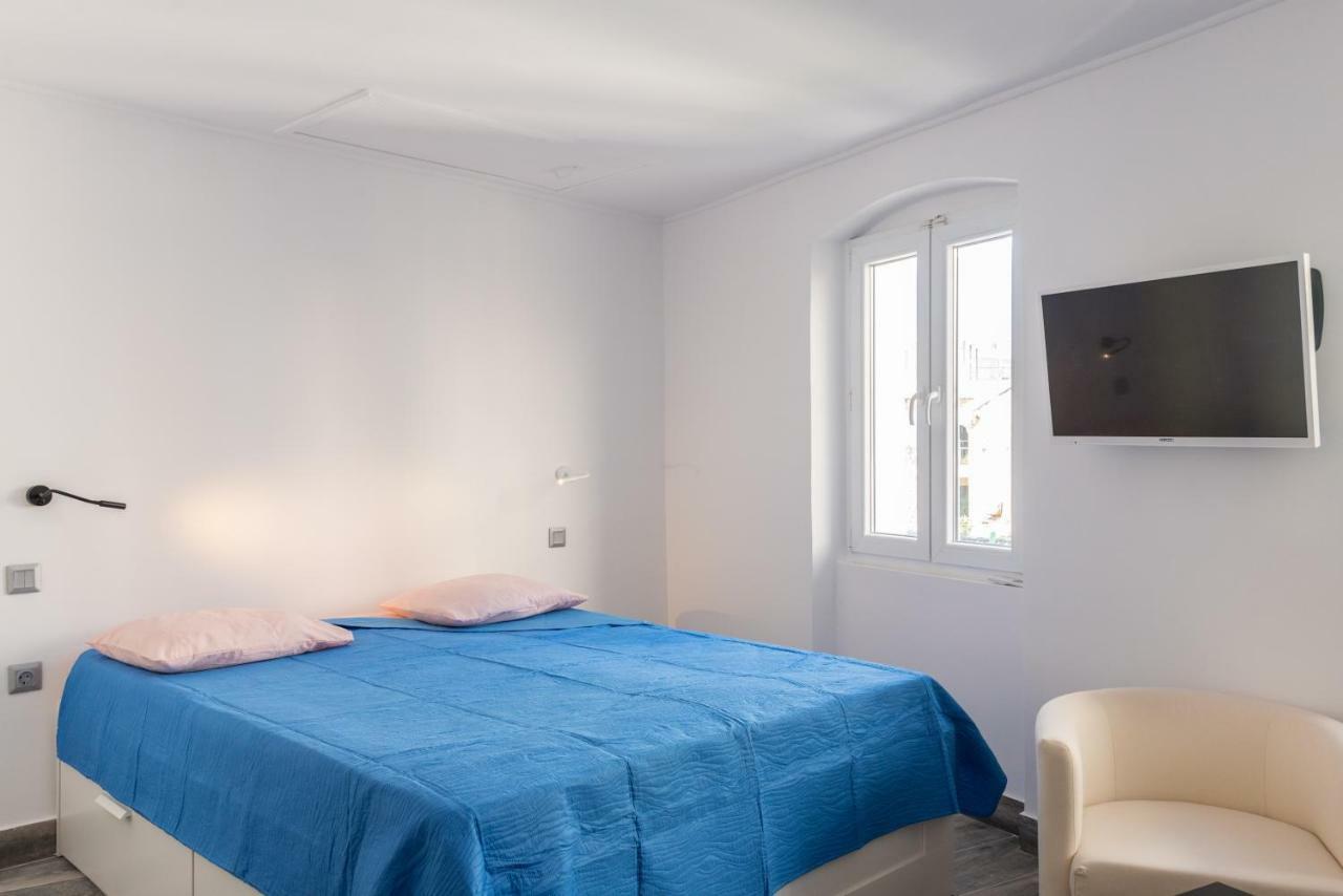 Corfu Downtown Suites Екстер'єр фото