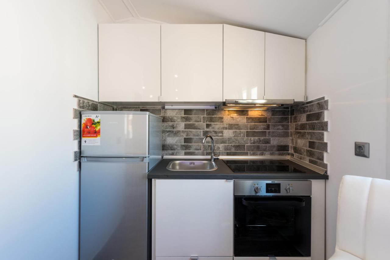 Corfu Downtown Suites Екстер'єр фото